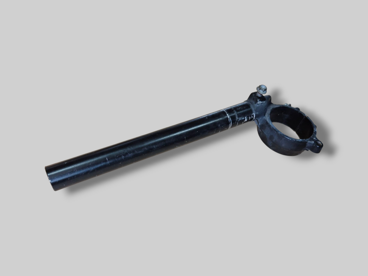 CÔTÉ DROIT 54mm GUIDON CLIP-ON AP8118592 Aprilia RSV Mille 98-03