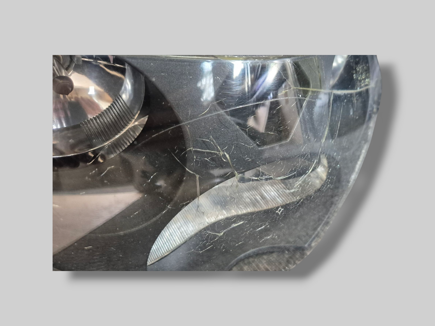 HEADLIGHT UNIT EU/USA AP8124945 Aprilia RSV Mille 01-03 / Tuono 02-05