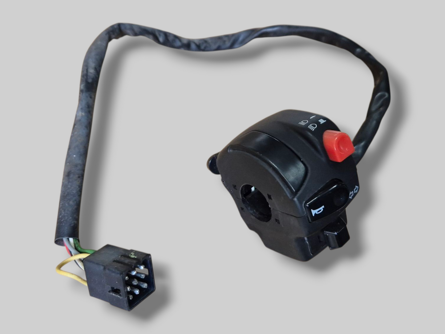 LEFT-HAND SIDE HANDLEBAR LIGHT SWITCH AP8127524 Aprilia RSV Mille 98-03 / Tuono 02-05