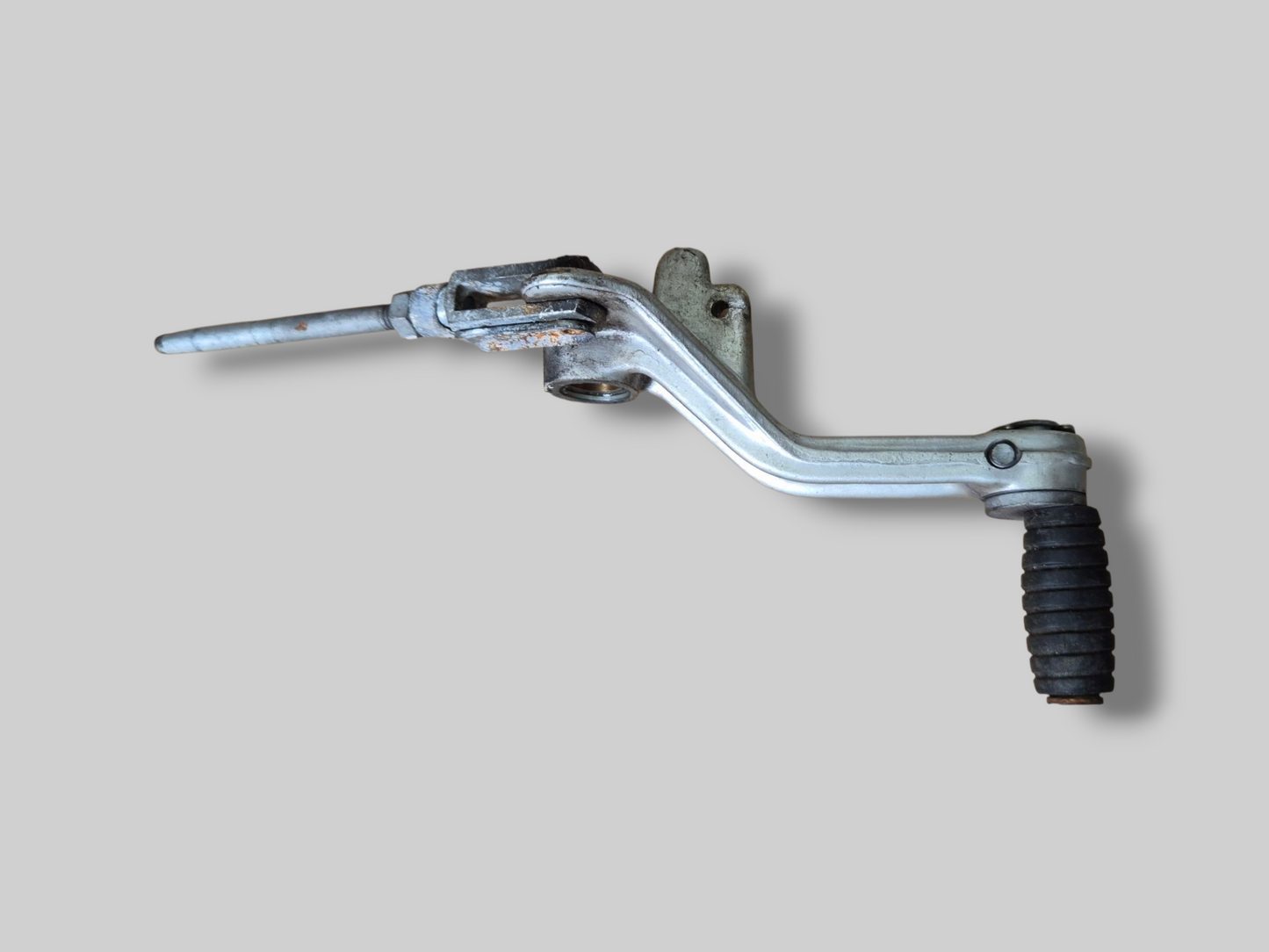 REAR BRAKE PEDAL LEVER AP8135925 Aprilia RSV Mille 98-03 / Tuono 02-05
