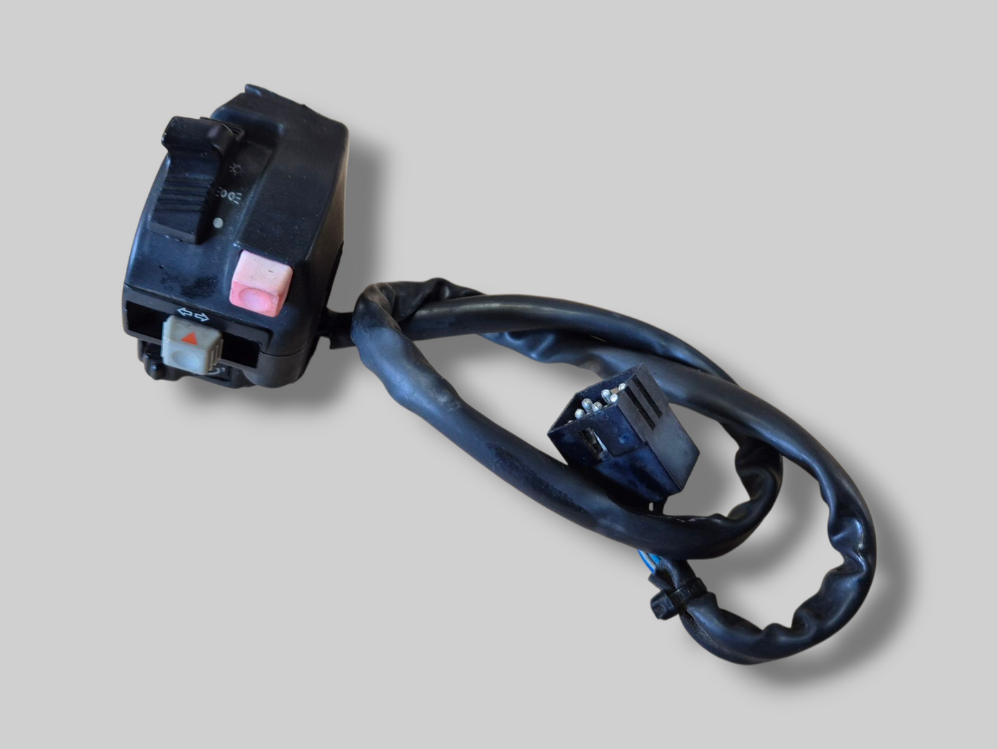LEFT-HAND SIDE HANDLEBAR LIGHT SWITCH AP8124551 Aprilia RSV Mille 98-03 / Tuono 02-05