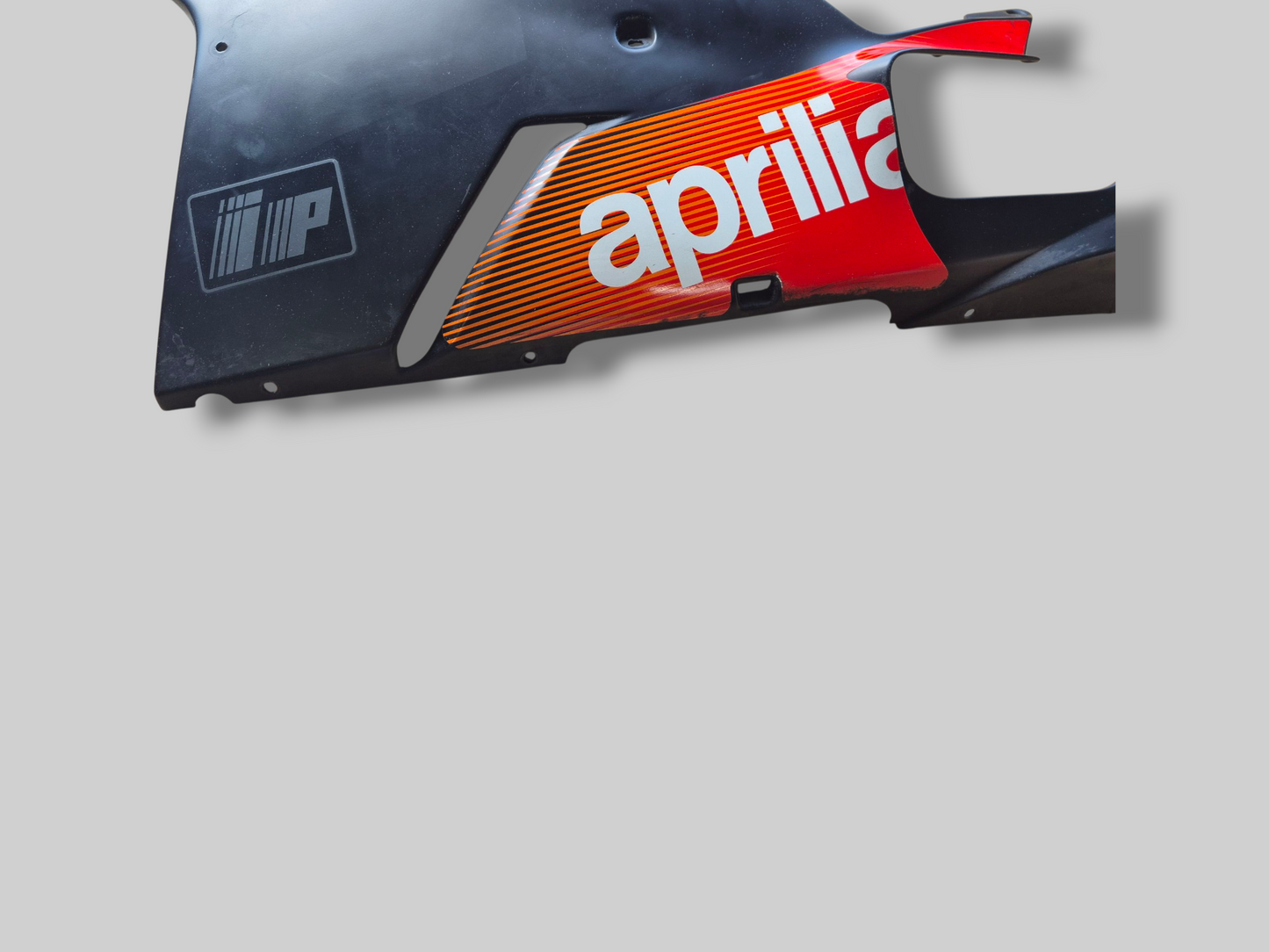 LEFT-HAND SIDE UPPER FAIRING MATT BLACK AP8158131 Aprilia RSV1000R (+FACTORY) 04-09