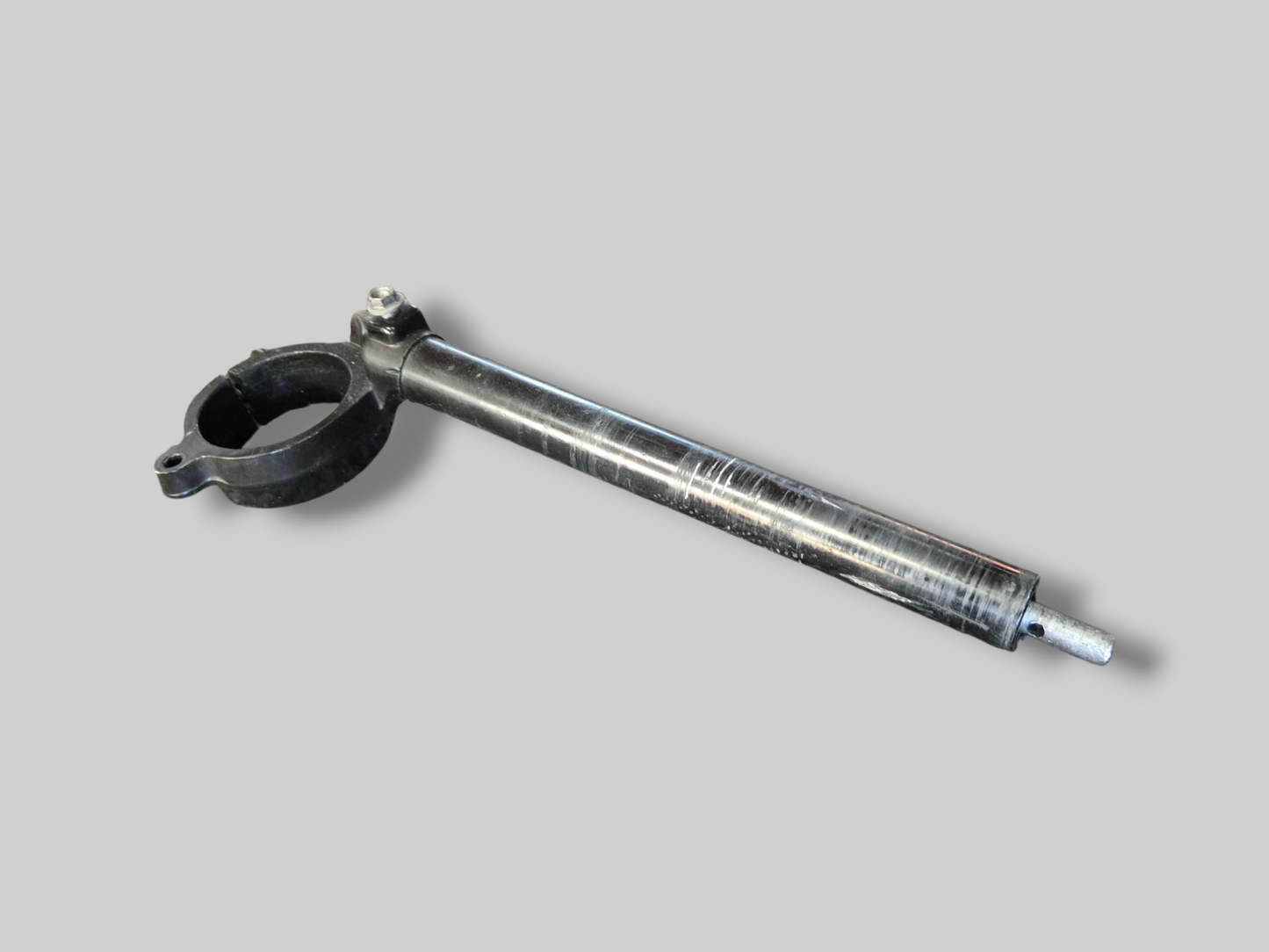 RIGHT-HAND SIDE 51mm HANDLE BAR CLIP-ON AP8118592 Aprilia RSV Mille R 00-03 / RSV1000R Factory 04-10