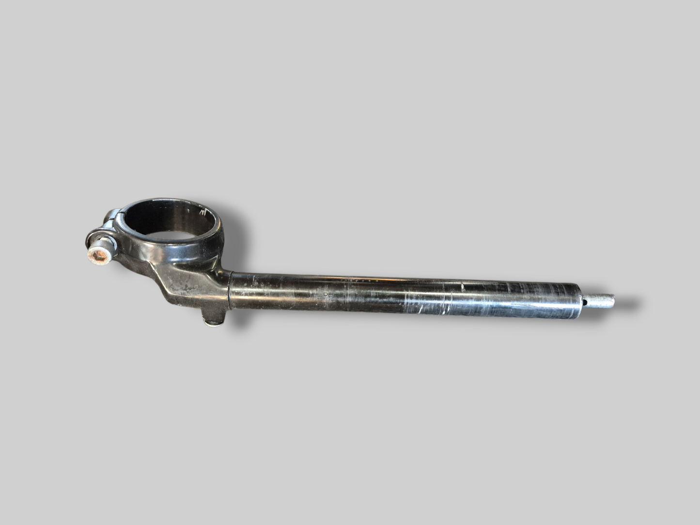 RIGHT-HAND SIDE 51mm HANDLE BAR CLIP-ON AP8118592 Aprilia RSV Mille R 00-03 / RSV1000R Factory 04-10