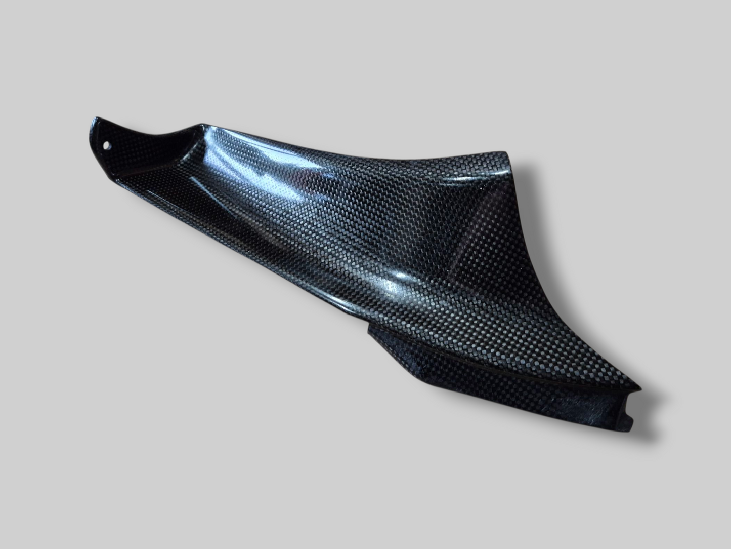 UPPER LEFT-HAND FAIRING CARBON AP8158133 Aprilia RSV1000R 04-10