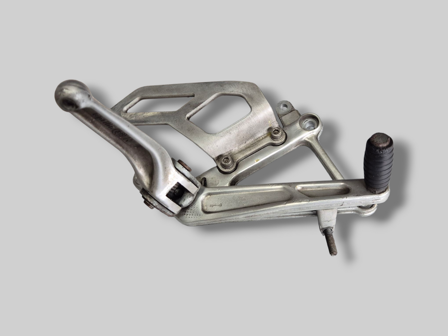 RIGHT-HAND SIDE FOOTREST REARSET COMPLETE AP8134593 Aprilia SL1000 Falco 2000-2003