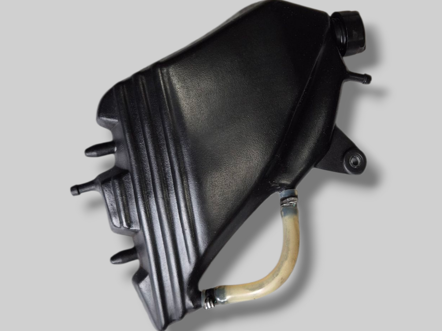 COOLANT WATER TANK RESERVOIR BOTTLE AP8138781 Aprilia SL1000 Falco 2000-2003