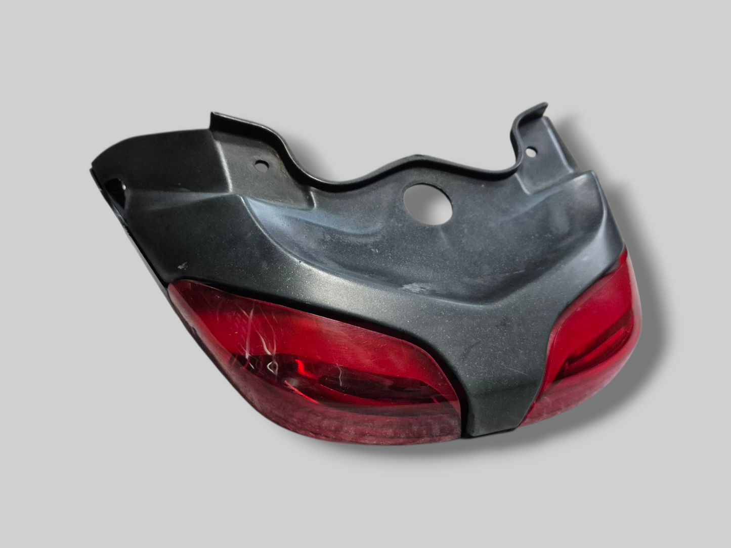 TAIL LIGHT AP8124395 Aprilia SL1000 Falco 2000-2003