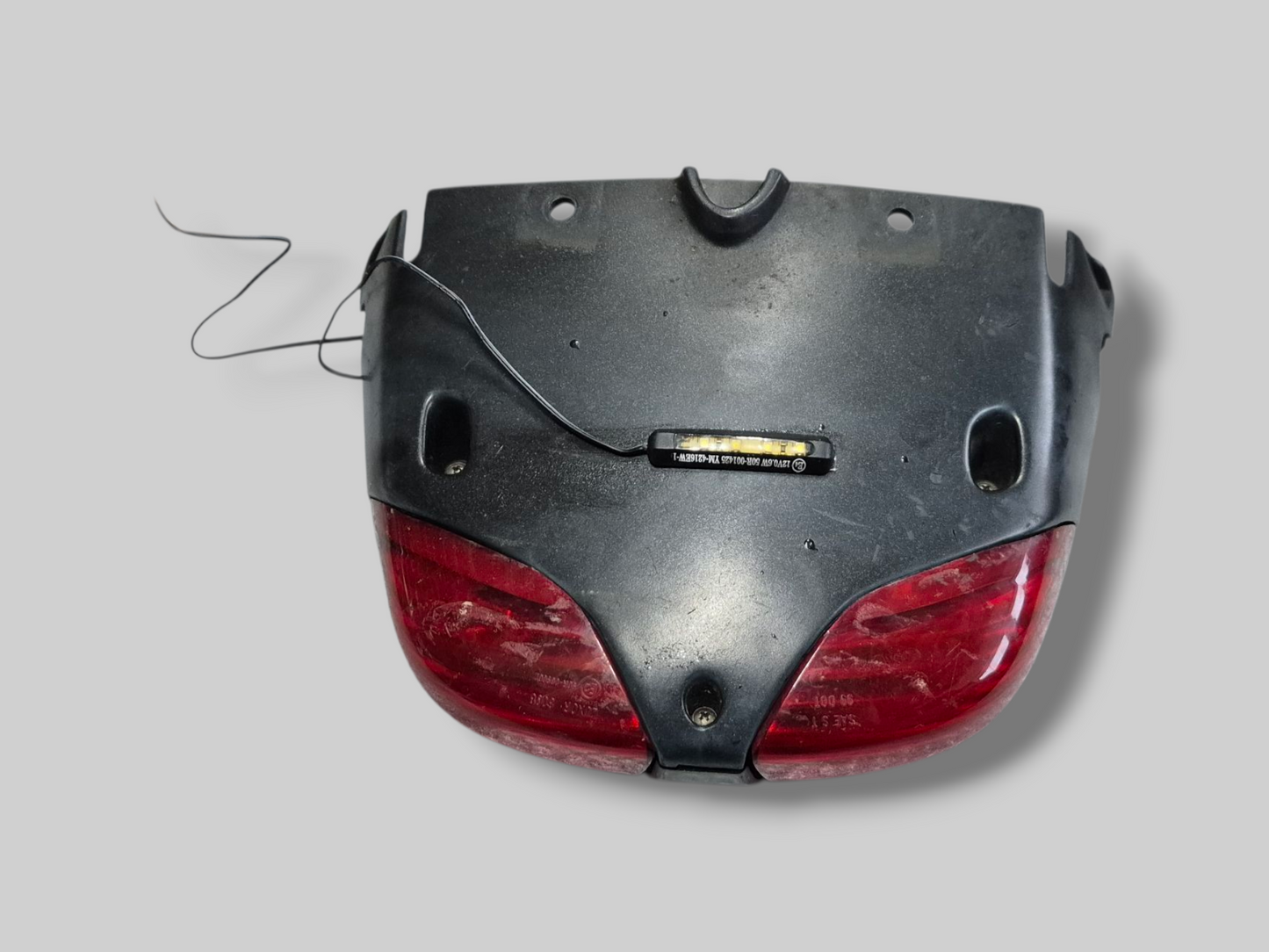 TAIL LIGHT AP8124395 Aprilia SL1000 Falco 2000-2003