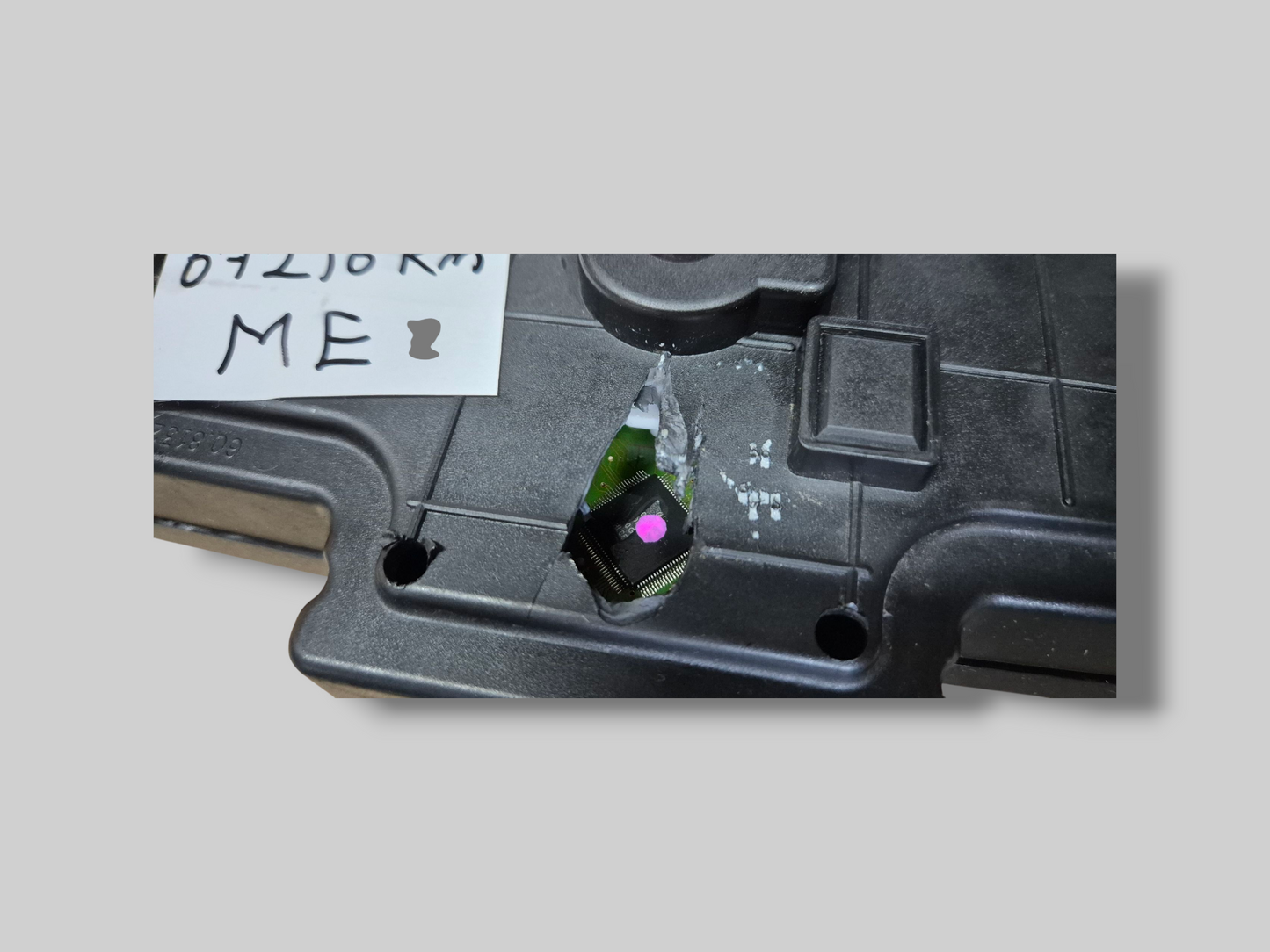 SNELHEIDSMETER DASHBOARD VOORKAP AP8124573 Aprilia RSV Mille 98-03 / Tuono 02-05