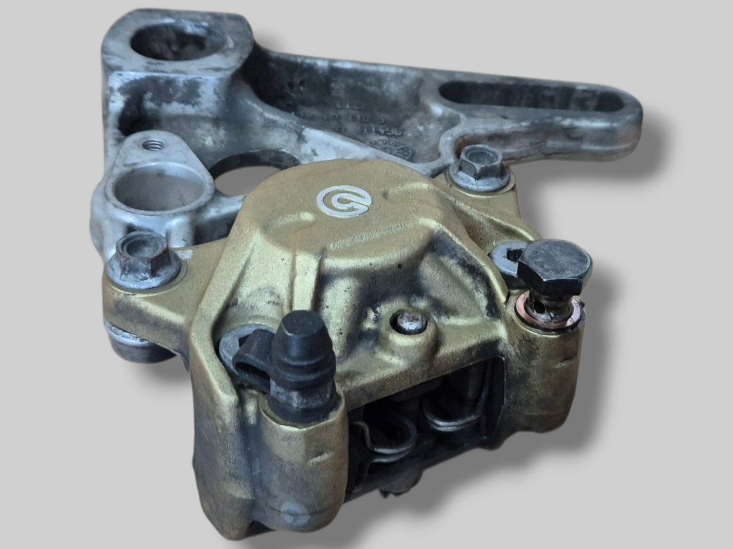 ACHTERREMKLAUW GOUD BREMBO AP8113897 Aprilia RSV Mille 98-03 / Tuono 02-05