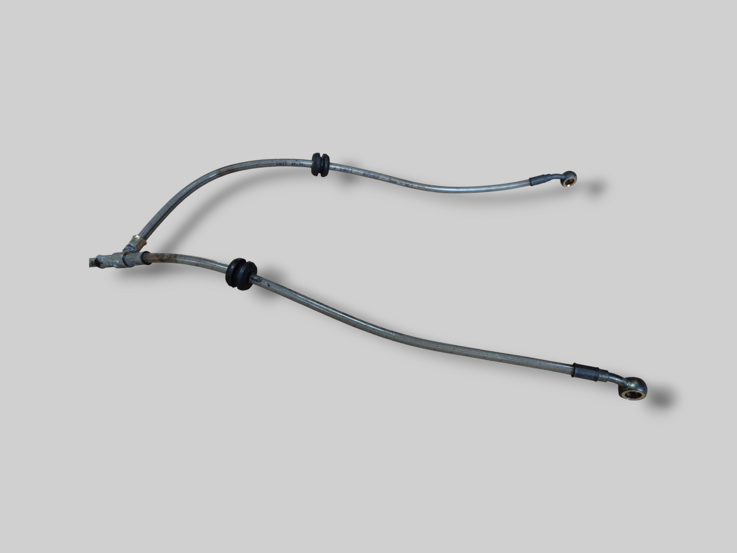 VOOR MET STAAL GEVLOCHTEN REMLEIDINGSSLANG T-VERBINDING AP8113976 Aprilia RSV Mille 98-03