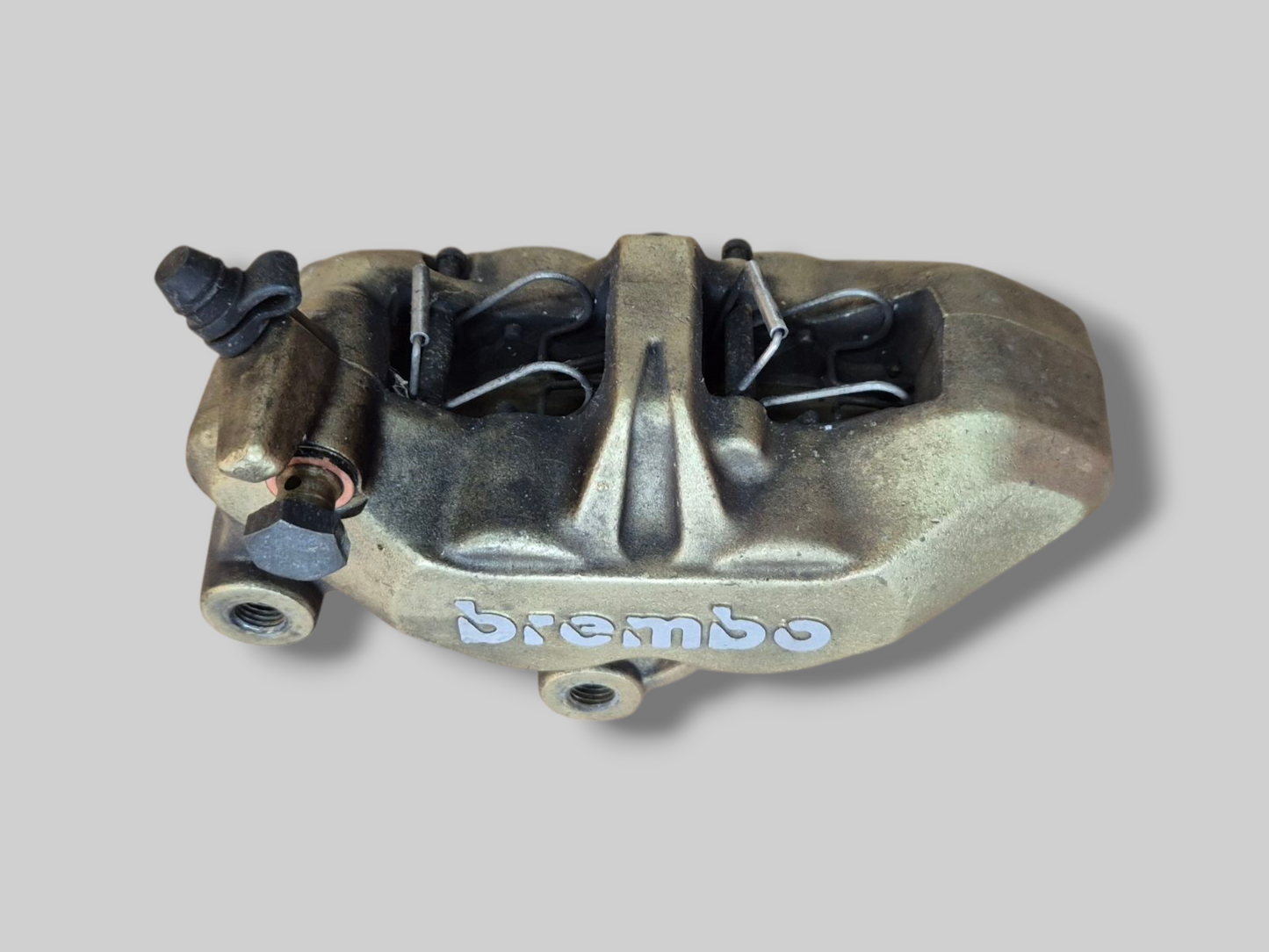 REMKLAUW VOOR RECHTS BREMBO P4 GOUD AP8113970 Aprilia RSV Mille 98-03 / Tuono 02-05
