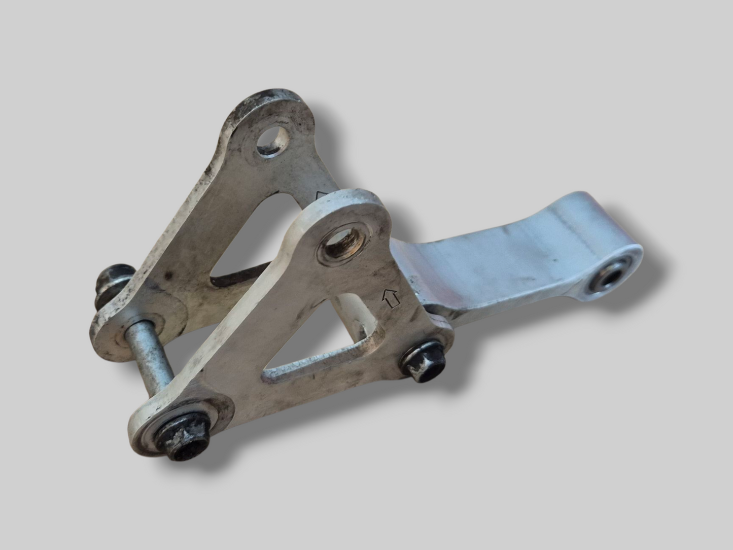ACHTERSCHOKKOPPELING DOGBONE AP8135917 Aprilia RSV Mille 1998-2000