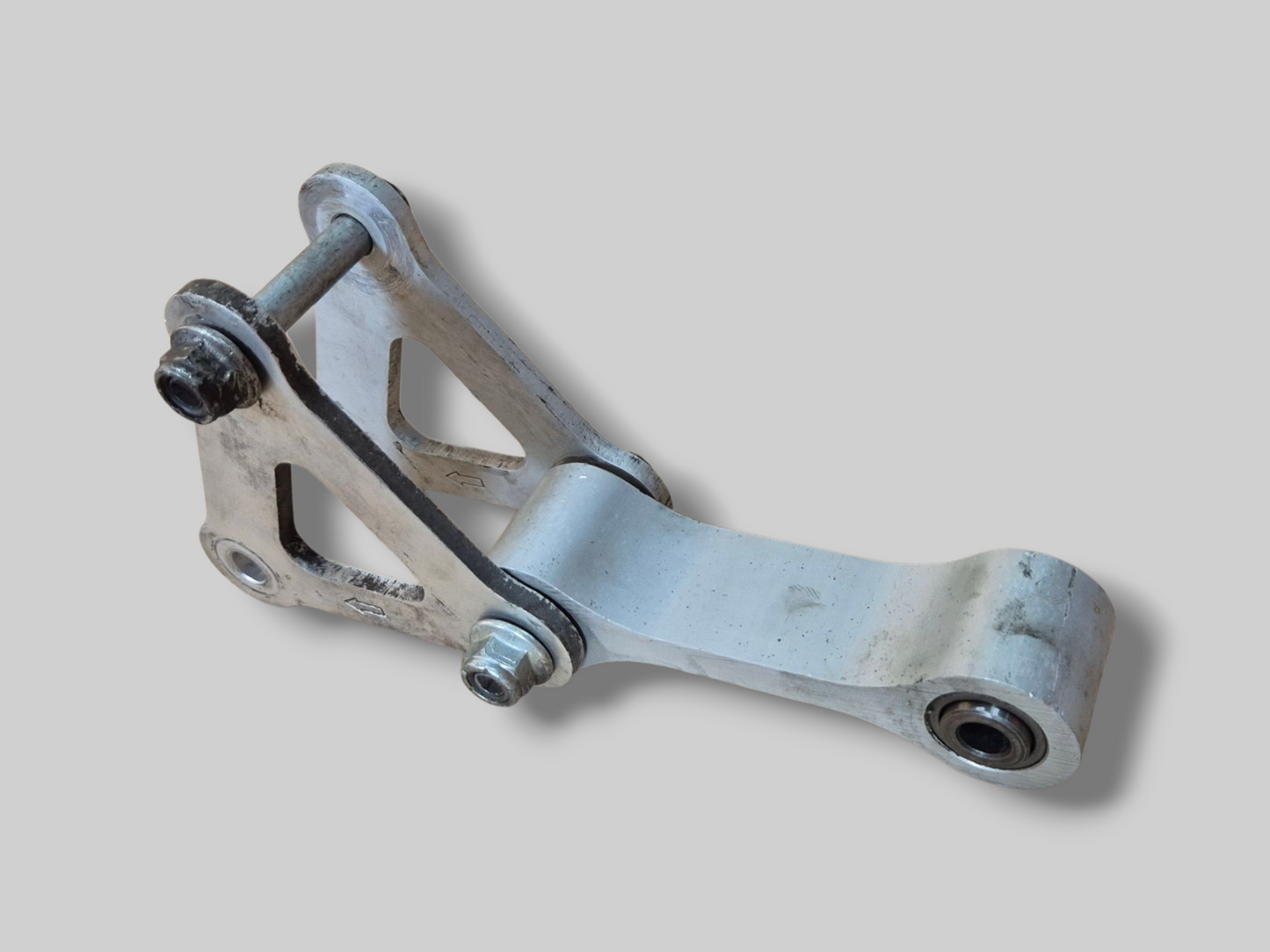 ACHTERSCHOKKOPPELING DOGBONE AP8135917 Aprilia RSV Mille 1998-2000
