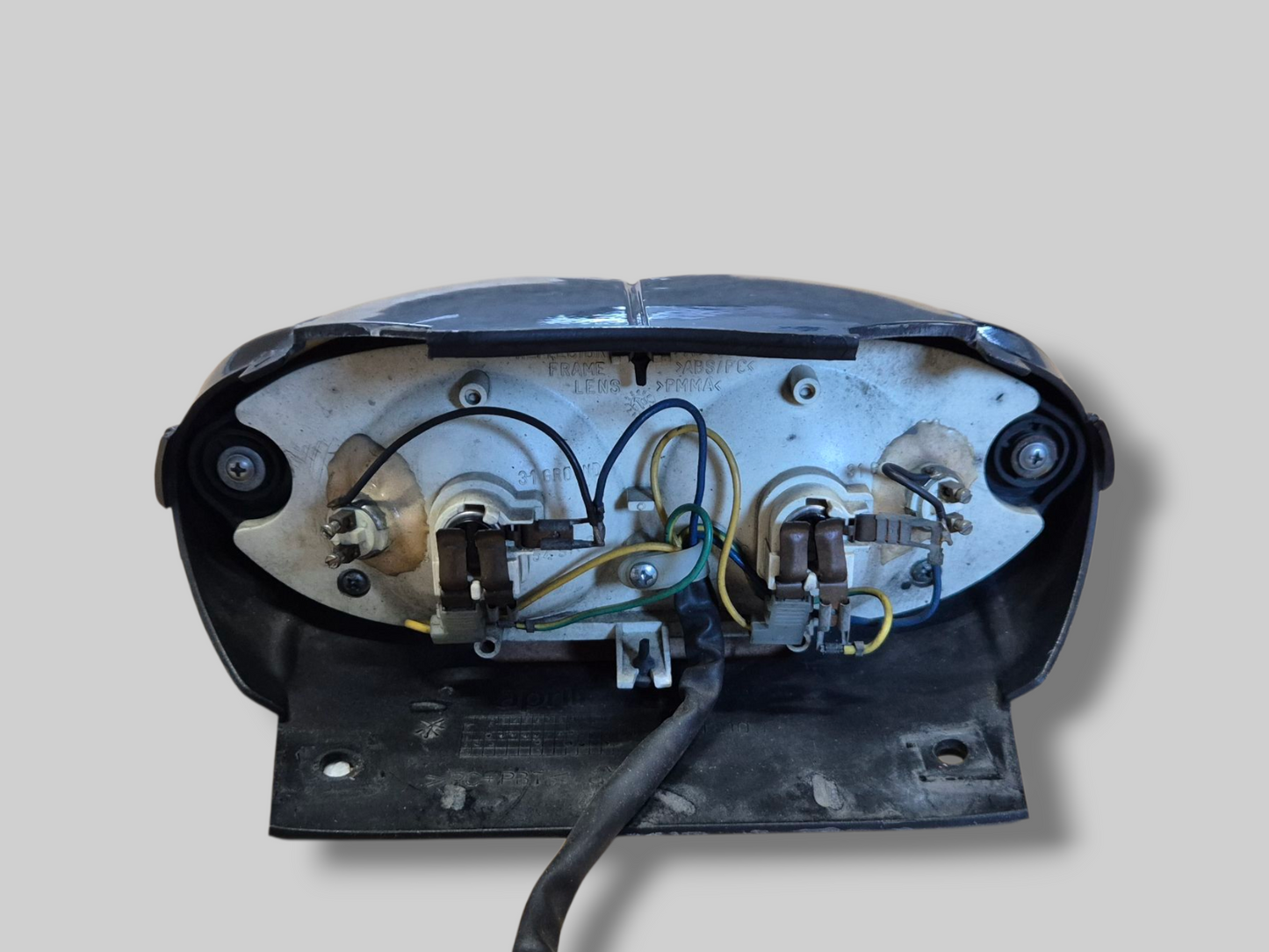ACHTERLICHTKAP ZILVER AP8138592 Aprilia RSV Mille 1998-2000