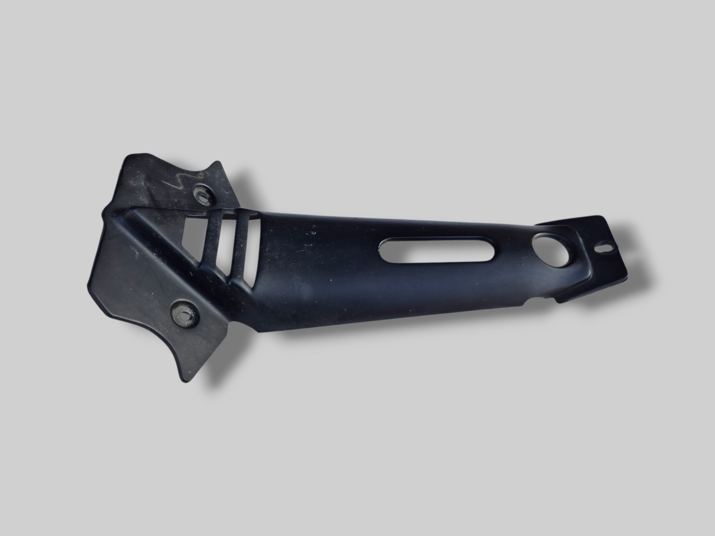 FRONT COOLER RADIATOR SPOILER FAIRING MATT BLACK AP8148834 Aprilia RSV Mille 98-03 / Tuono 02-05