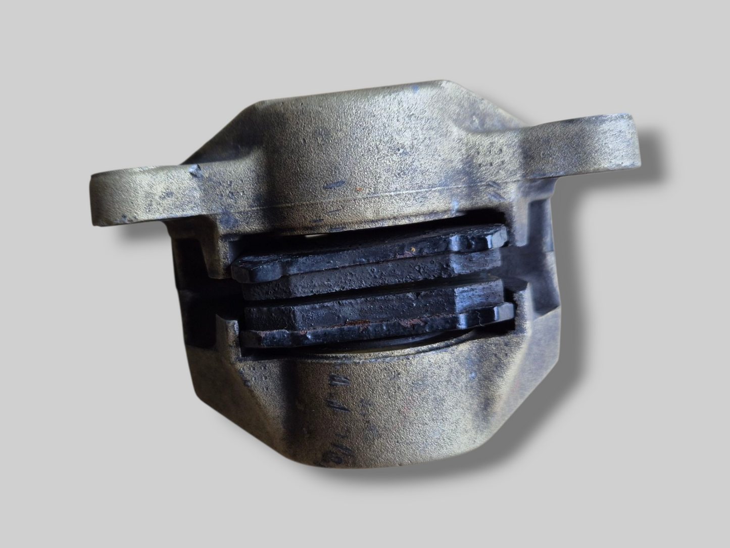 ACHTERREMKLAUW BREMBO GOUD AP8113897 Aprilia RSV Mille 98-03 / Tuono 02-05