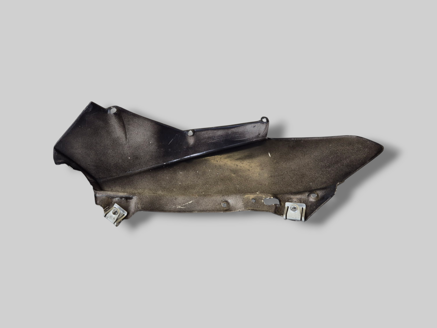 LINKERKANT BUITEN LUCHTINLAATKANAAL ZWART AP8148532 Aprilia RSV Mille 1998-2003