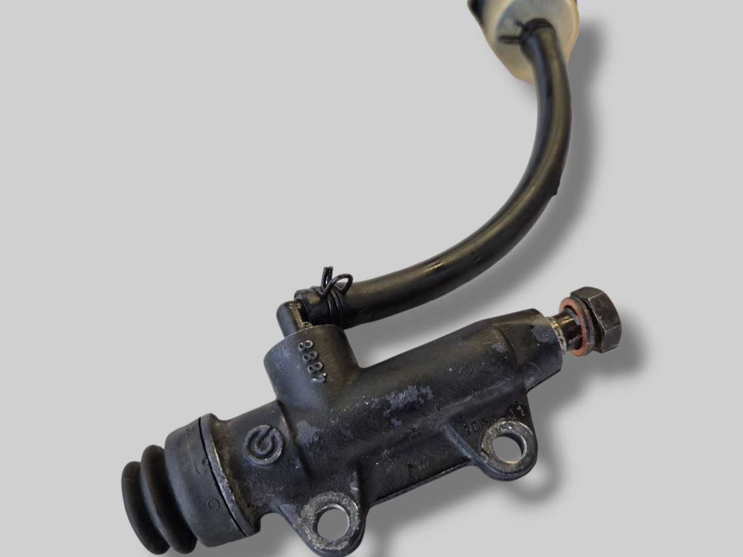 REAR BRAKE PUMP MASTER CYLINDER AP8113324 Aprilia RSV Mille 98-03 / Tuono 02-05