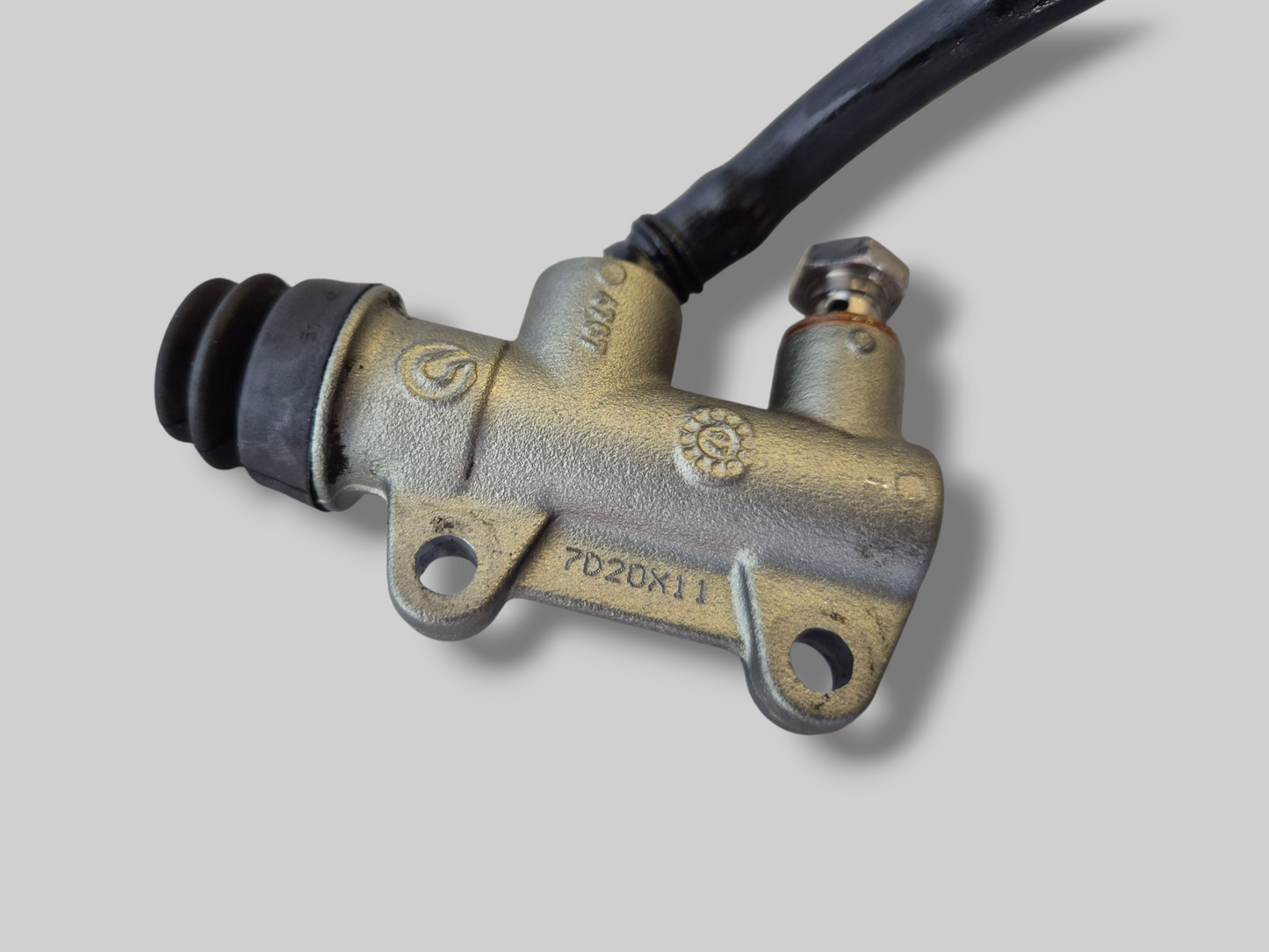 KOELVLOEISTOFTANKRESERVOIRFLES AP8138556 Aprilia RSV Mille 98-03 / Tuono 02-05