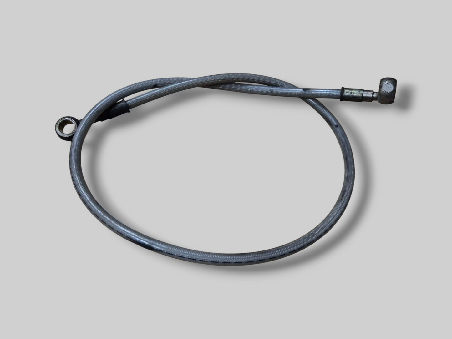 STEEL-BRAIDED LINE/HOSE 740MM Aprilia RSV Mille 98-03 / Tuono 02-05