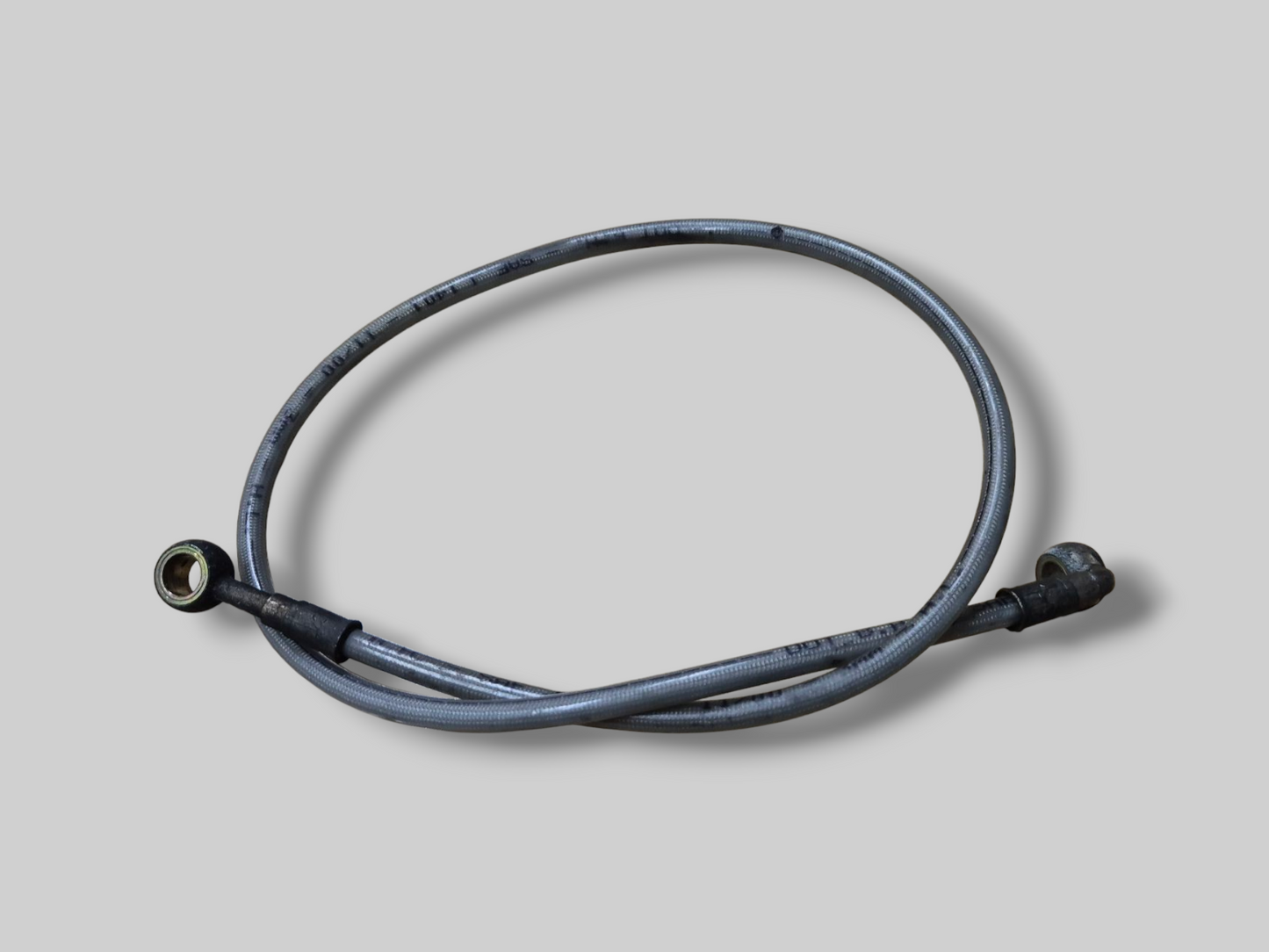 STEEL-BRAIDED LINE/HOSE 740MM Aprilia RSV Mille 98-03 / Tuono 02-05