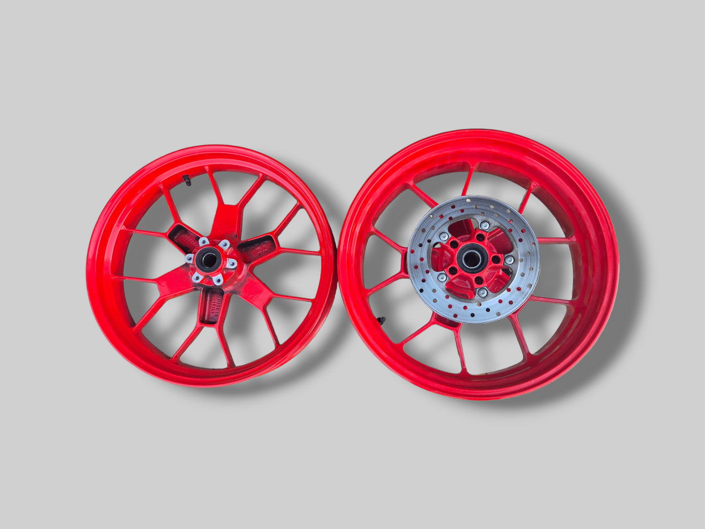 ACHTERWIEL BREMBO AP8108676 Aprilia RSV Mille 98-03 / Tuono 02-05