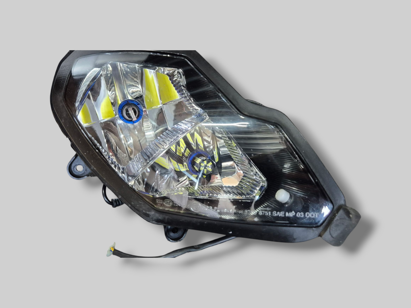 LEFT AND RIGHT-HAND SIDE HEADLIGHT UNITS EU/USA AP8127152 Aprilia RSV1000R 04-10 / Tuono 1000R 06-10