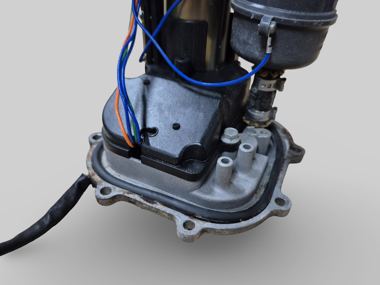 POMPE À ESSENCE COMPLÈTE Aprilia RSV1000R 04-10 / Tuono 1000R 06-10 