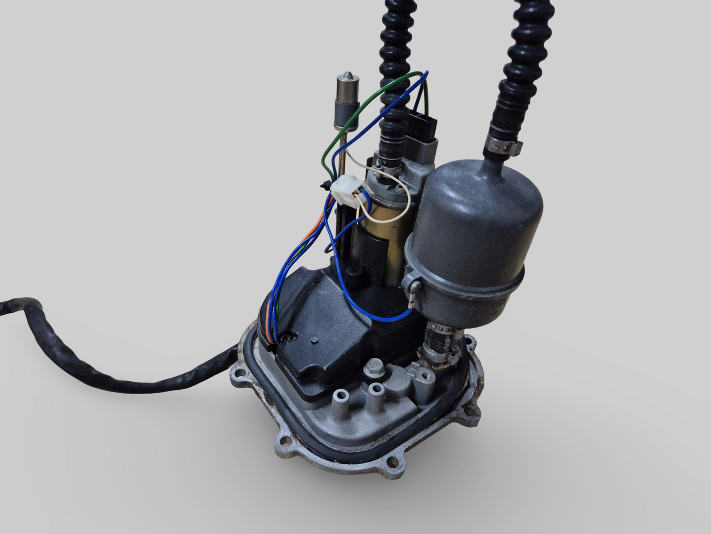 POMPE À ESSENCE COMPLÈTE Aprilia RSV1000R 04-10 / Tuono 1000R 06-10 