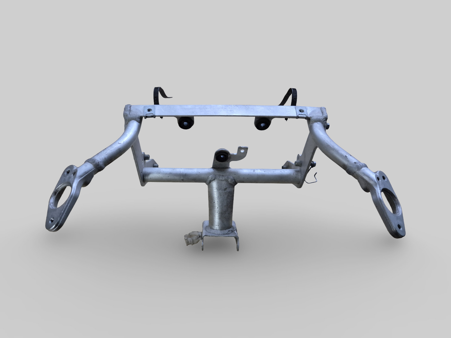 SUPPORT DE GROUPE D'INSTRUMENTS SOUS-CHÂSSIS AVANT AP8135905 Aprilia RSV Mille 98-03 