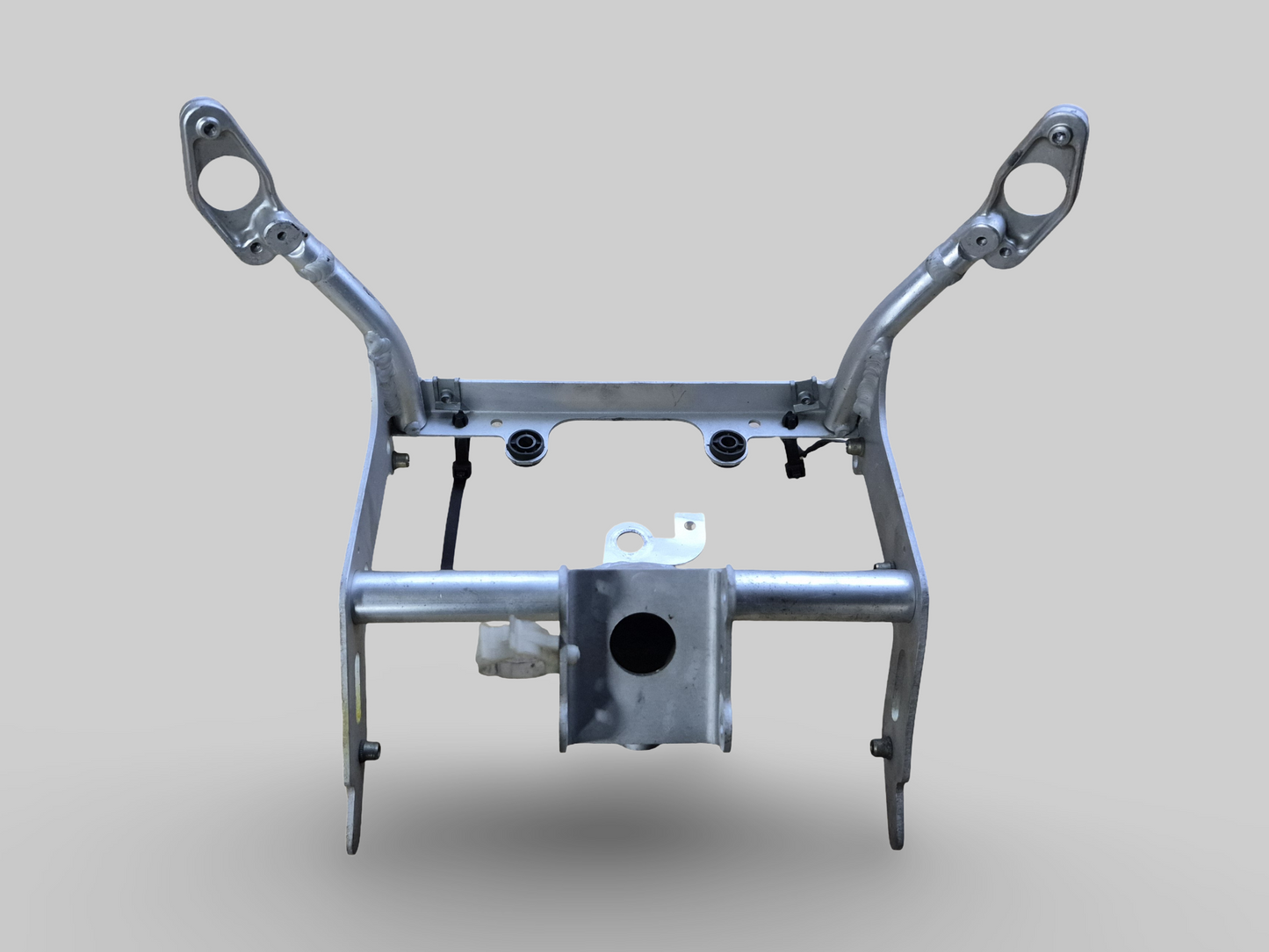 INSTRUMENT CLUSTER HOLDER FRONT SUBFRAME AP8135905 Aprilia RSV Mille 98-03