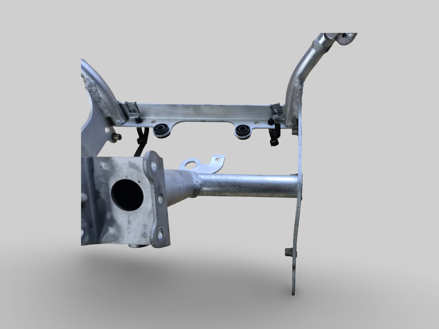 INSTRUMENT CLUSTER HOLDER FRONT SUBFRAME AP8135905 Aprilia RSV Mille 98-03