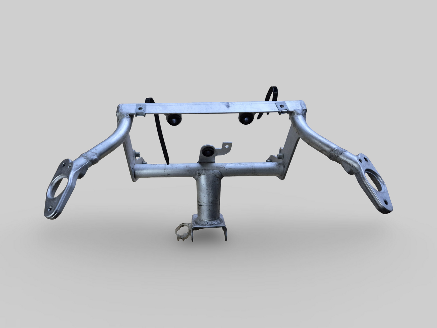 INSTRUMENT CLUSTER HOLDER FRONT SUBFRAME AP8135905 Aprilia RSV Mille 98-03