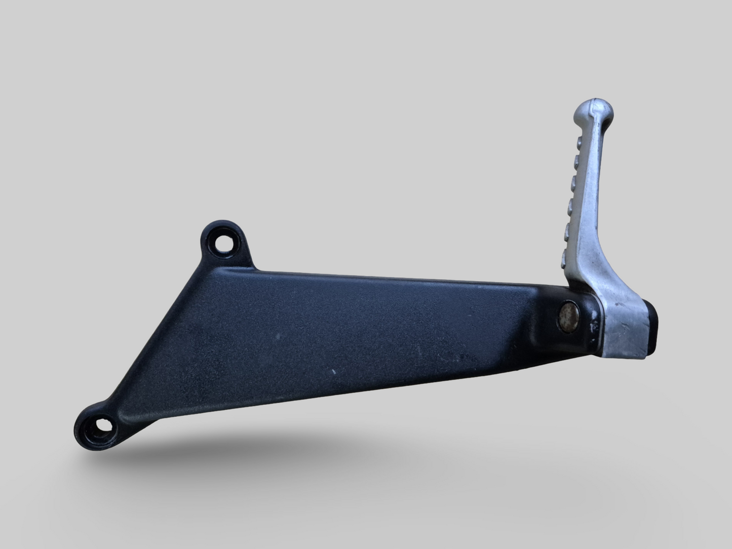 PASSENGER LEFT FOOTREST AP8146385 Aprilia RSV Mille 98-03 / Tuono 02-05