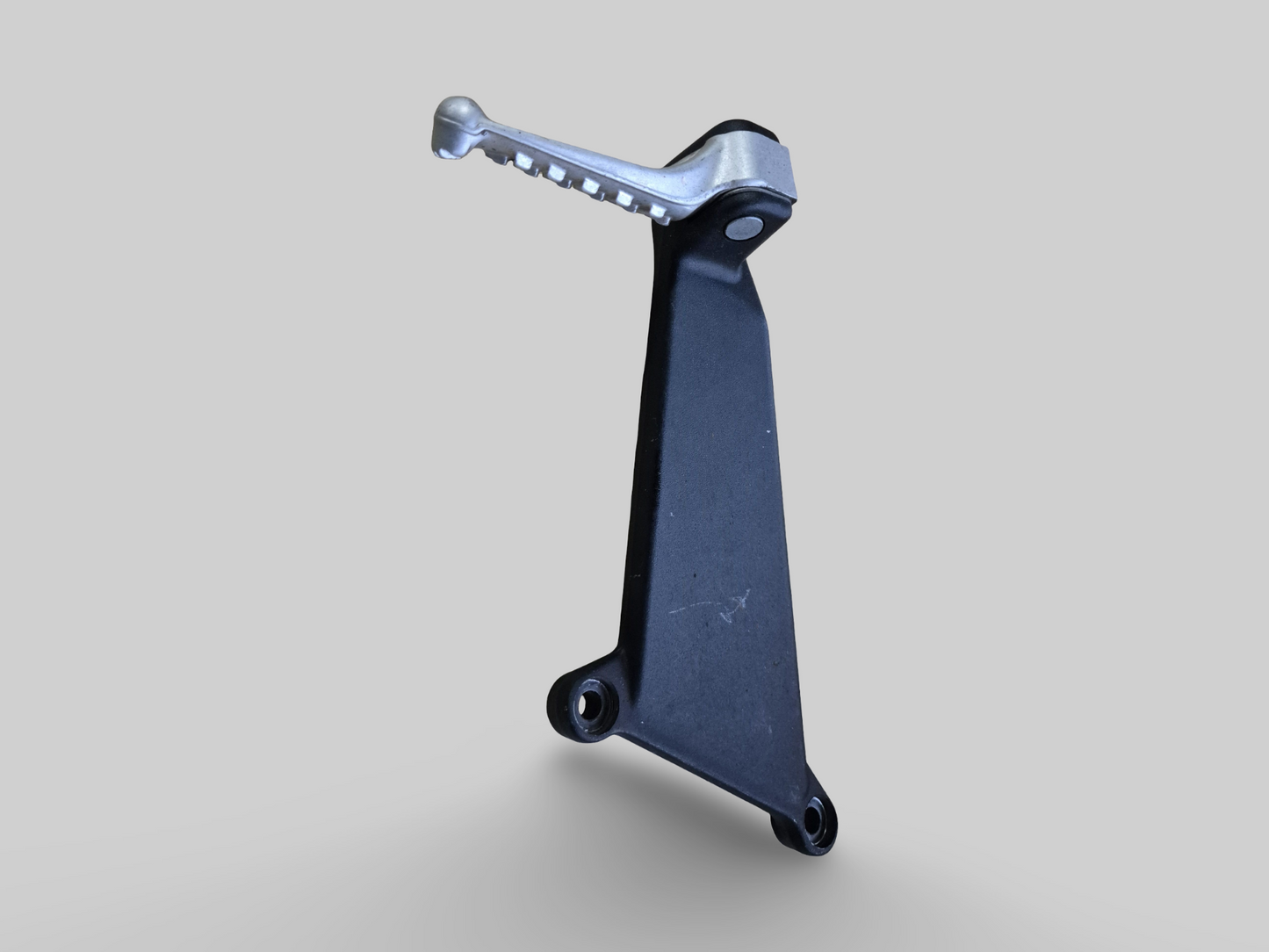 PASSAGIER LINKS VOETSTEUN AP8146385 Aprilia RSV Mille 98-03 / Tuono 02-05