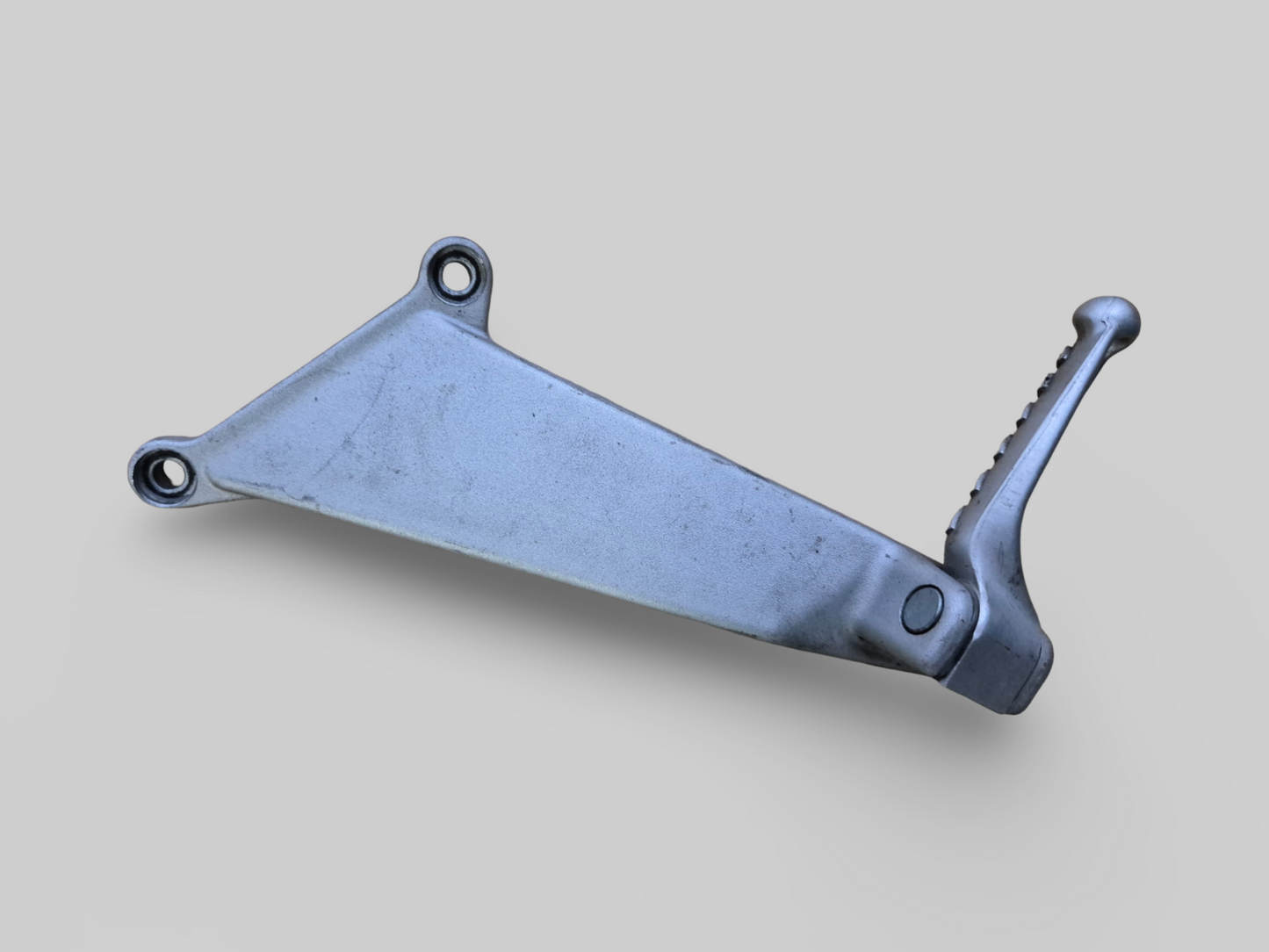 PASSENGER LEFT FOOTREST AP8146385 Aprilia RSV Mille 98-03 / Tuono 02-05