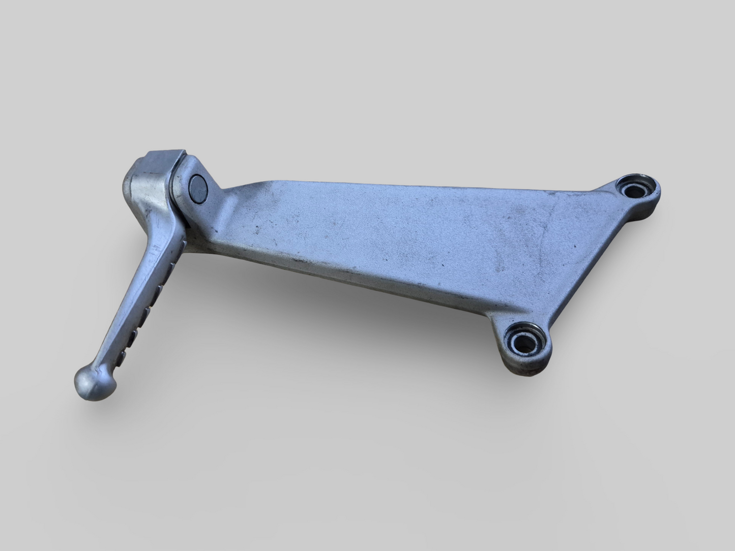 PASSENGER LEFT FOOTREST AP8146385 Aprilia RSV Mille 98-03 / Tuono 02-05