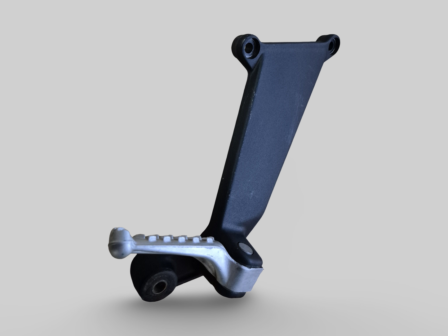 PASSAGIER RECHTER VOETSTEUN STEUN AP8146384 Aprilia RSV Mille 98-03 / Tuono 02-05 