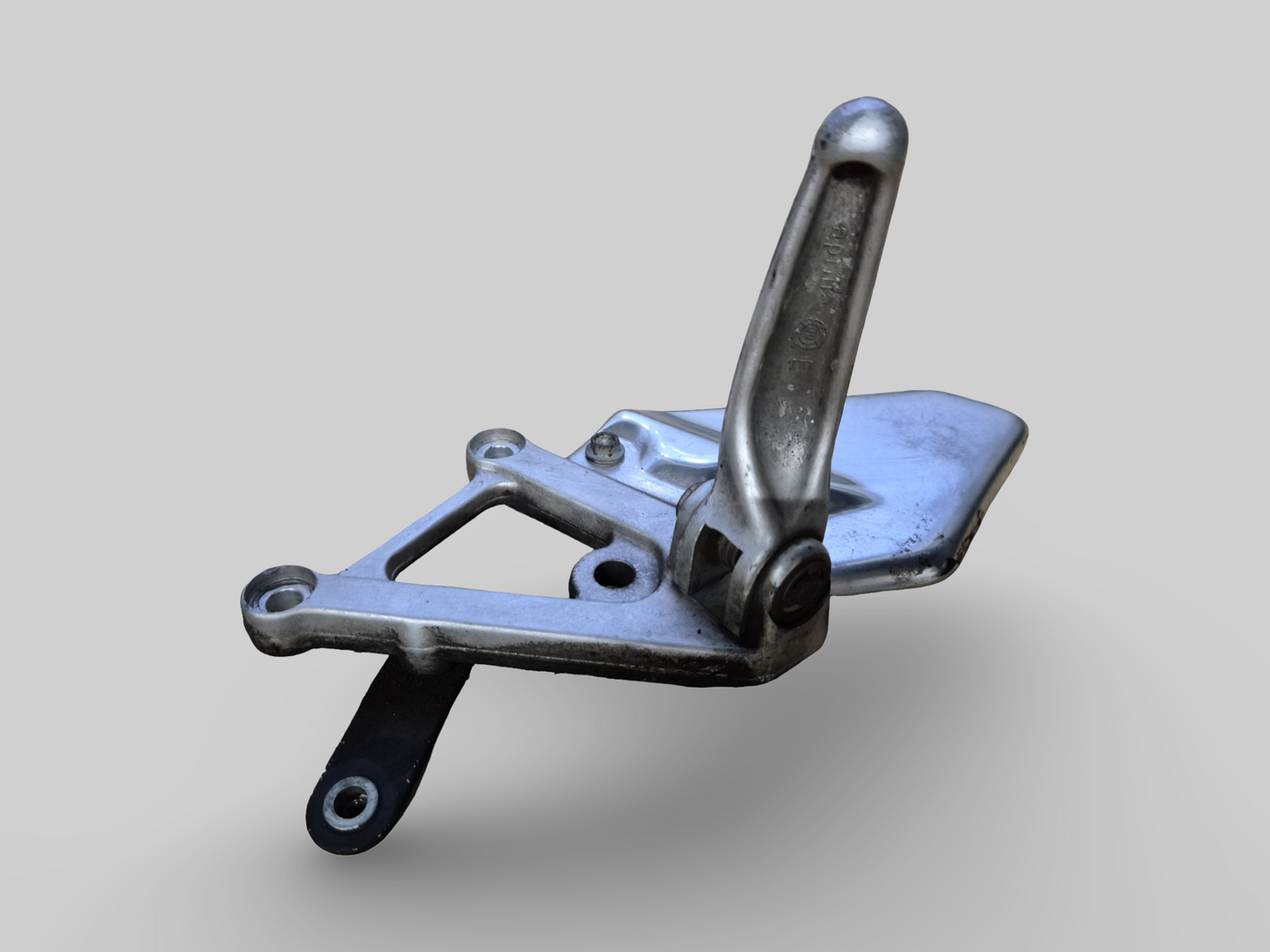 LEFT-HAND SIDE FOOTREST REARSET AP8135910 Aprilia RSV Mille 98-03 / Tuono 02-05