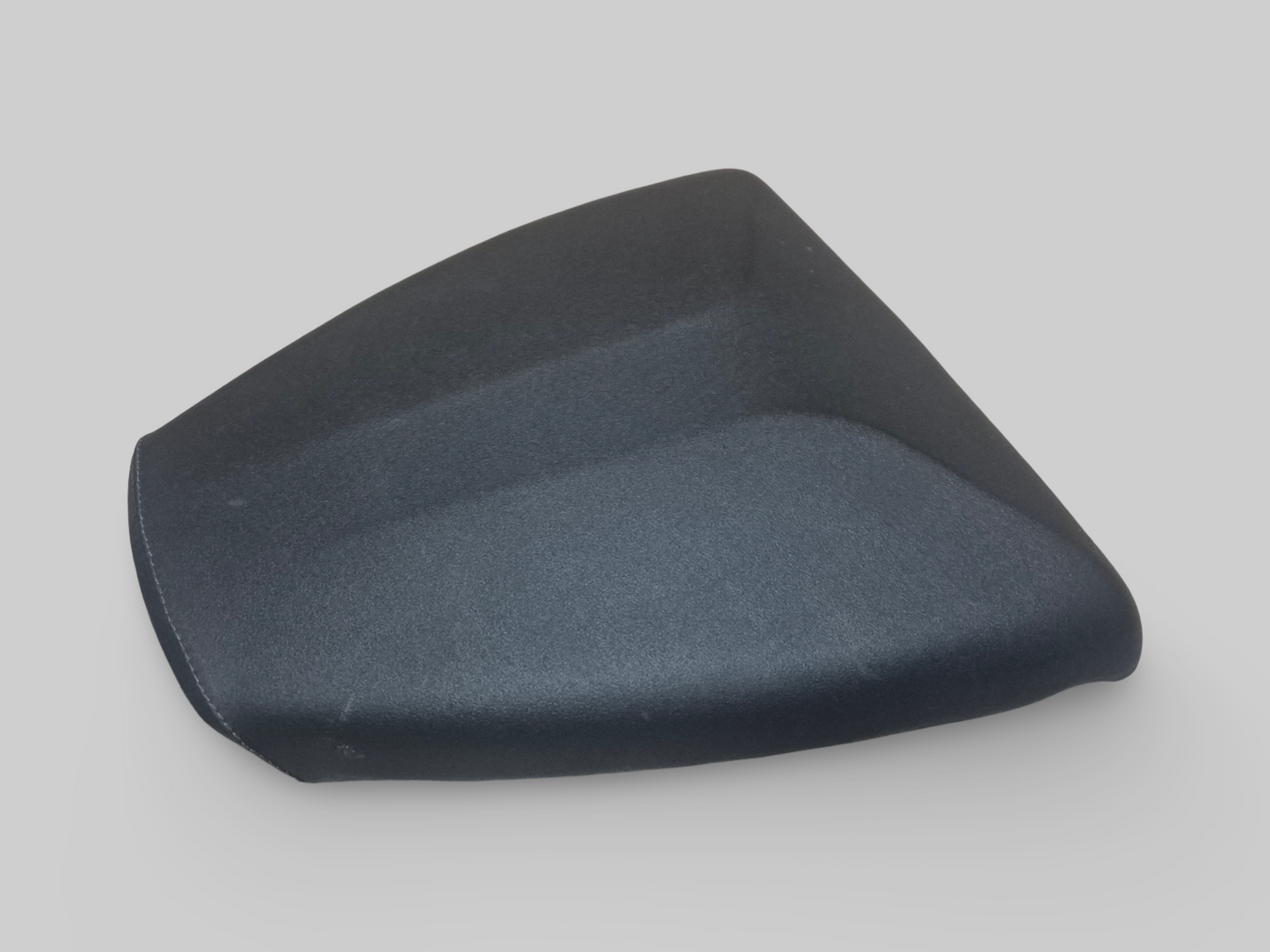 ACHTERPASSAGIERSZADEL AP8129284 Aprilia RSV Mille 98-02 