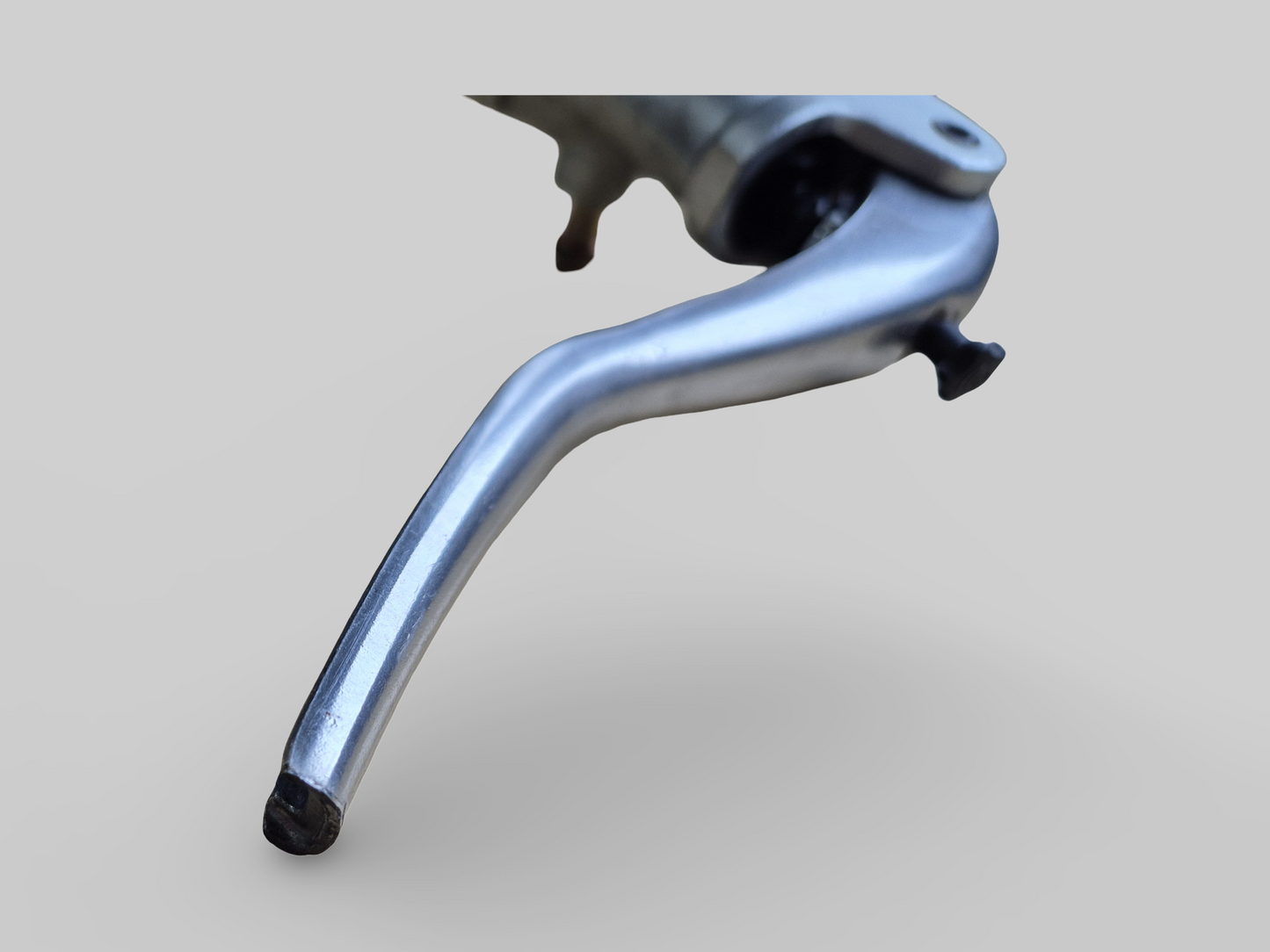 BREMBO PR18 FRONT BRAKE PUMP MASTER CYLINDER AP8133663 Aprilia RSV Tuono 1000R 06-10 / RSV1000R 04-10