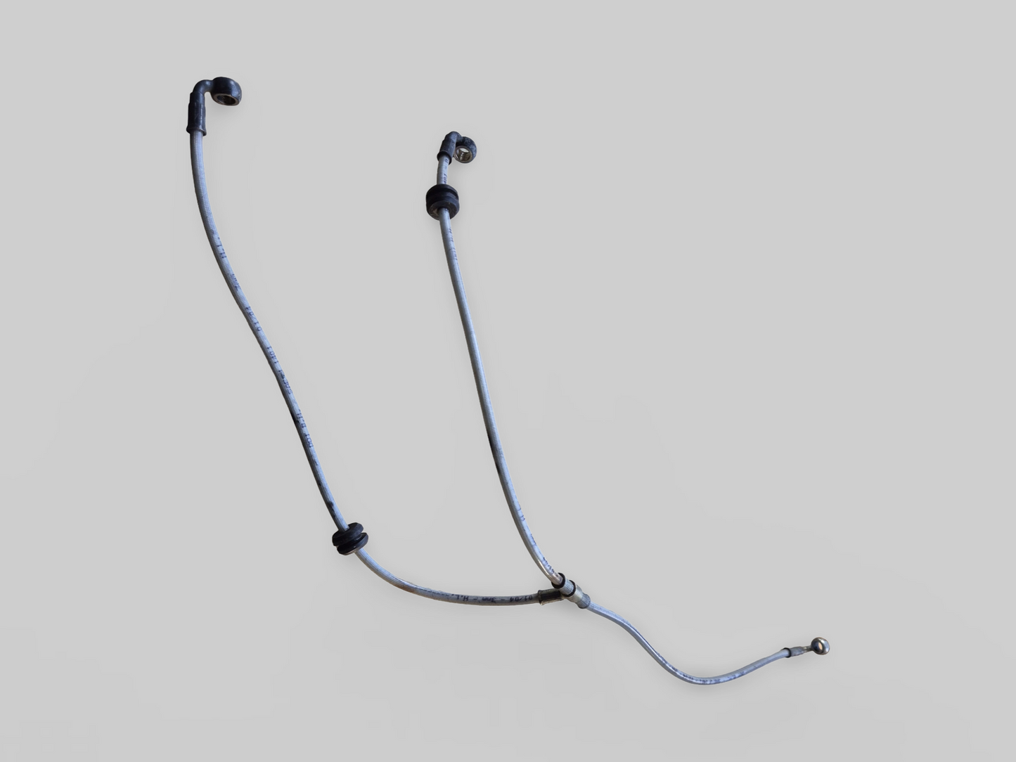 VOOR MET STAAL GEVLOCHTEN REMLEIDINGSSLANG T-VERBINDING AP8113976 Aprilia RSV Mille 98-03 