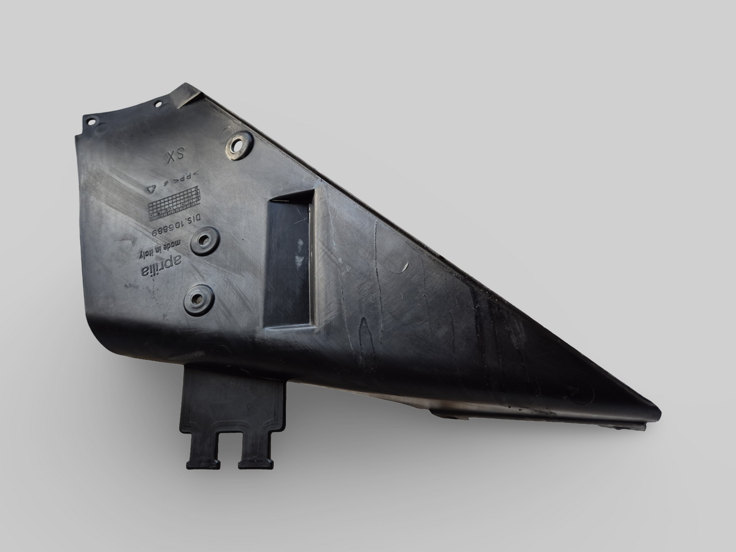 ACHTERTUIN AP8156165 Aprilia RSV1000R 04-10 / Tuono 1000R 06-10