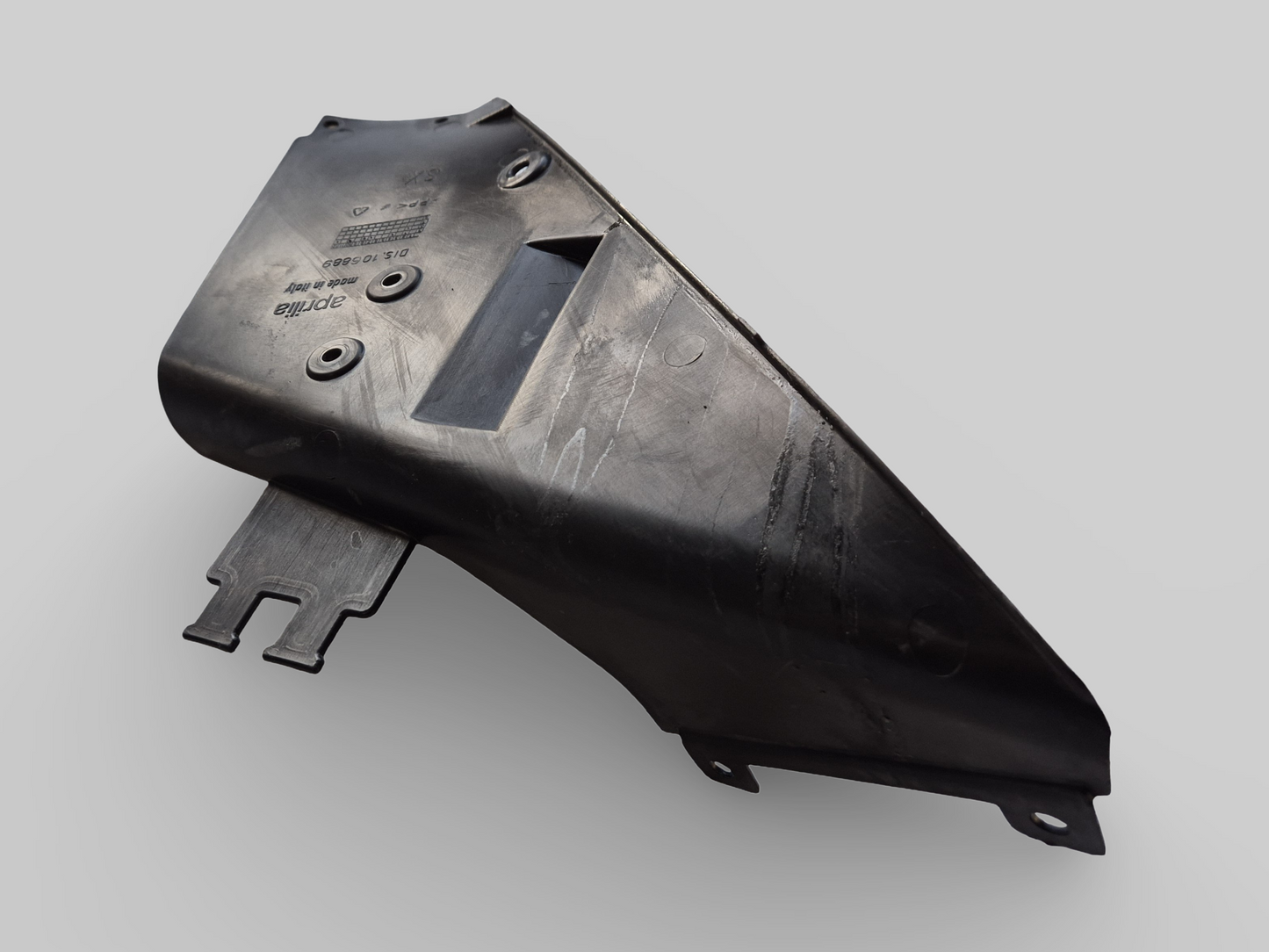 ACHTERTUIN AP8156165 Aprilia RSV1000R 04-10 / Tuono 1000R 06-10