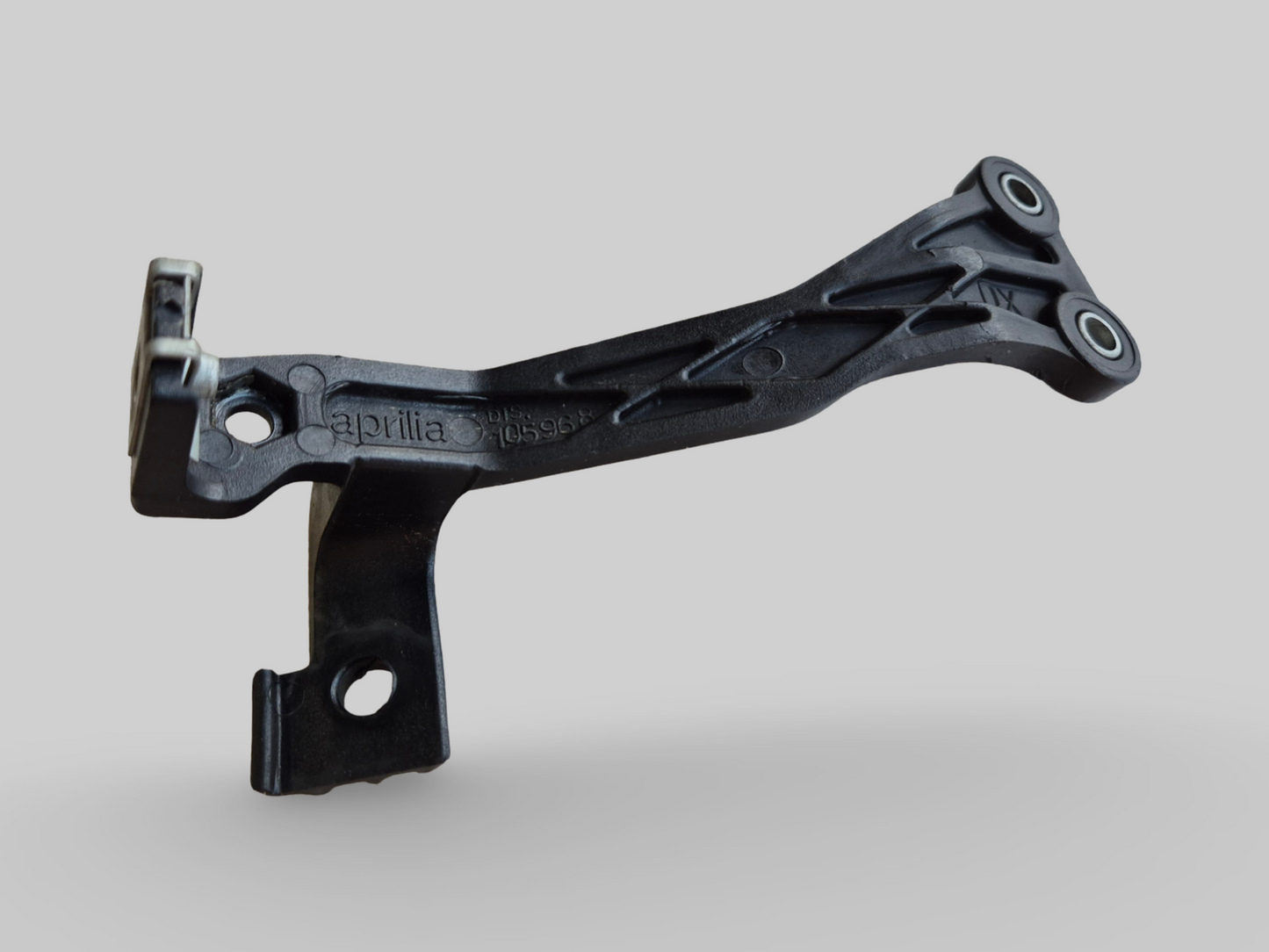 Garde-boue arrière AP8156165 Aprilia RSV1000R 04-10 / Tuono 1000R 06-10 