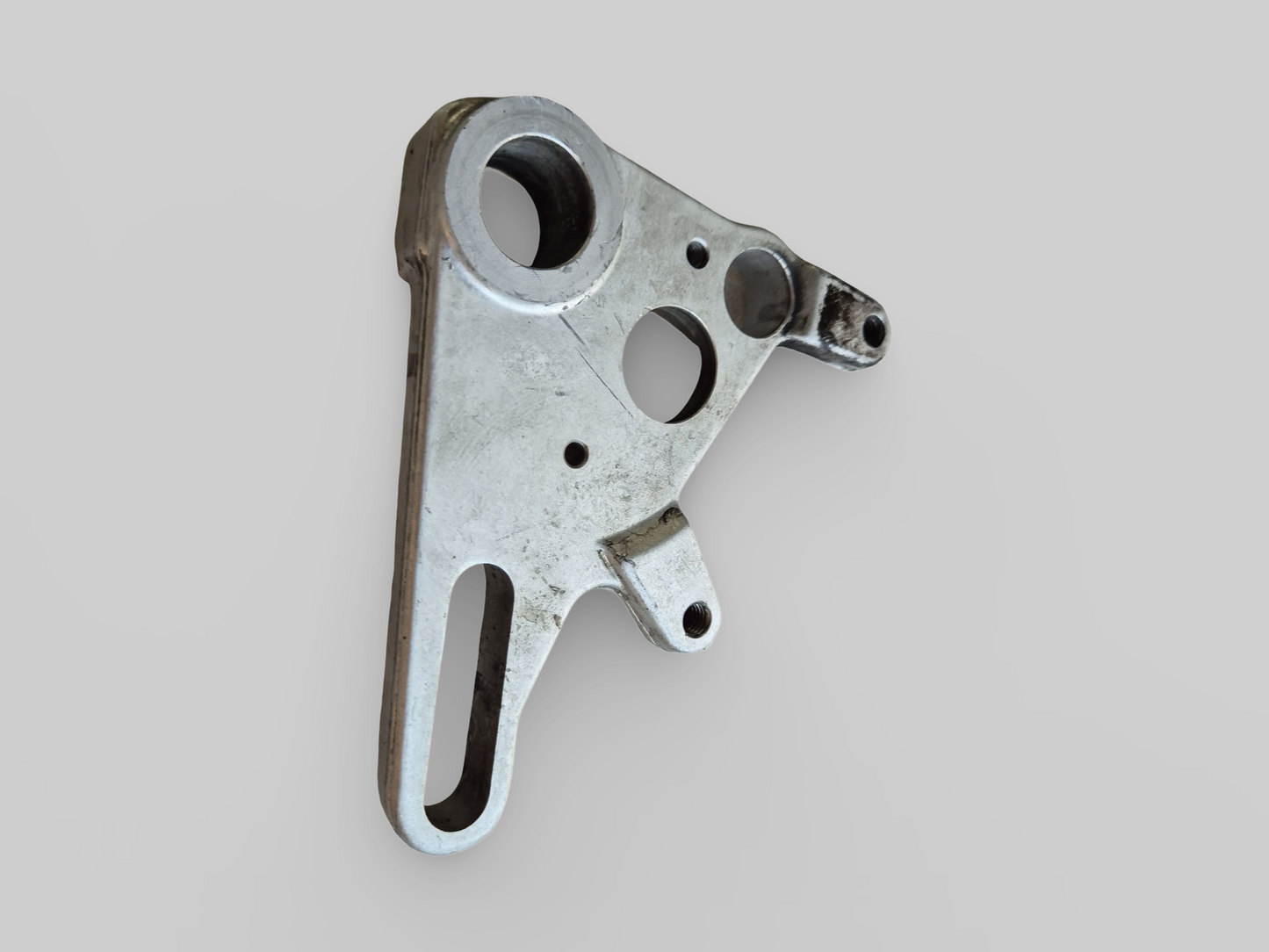 ACHTERREMKLAUW GOUD BREMBO AP8113897 Aprilia RSV Mille 98-03 / Tuono 02-05 