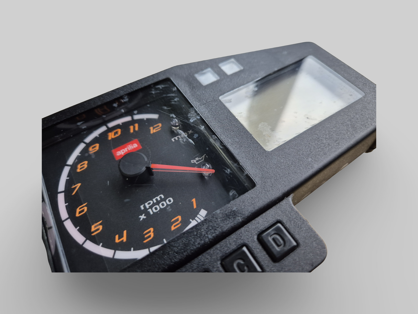 SNELHEIDSMETER DASHBOARD AP8124990 Aprilia RSV Mille 01-03 / Tuono 02-05 