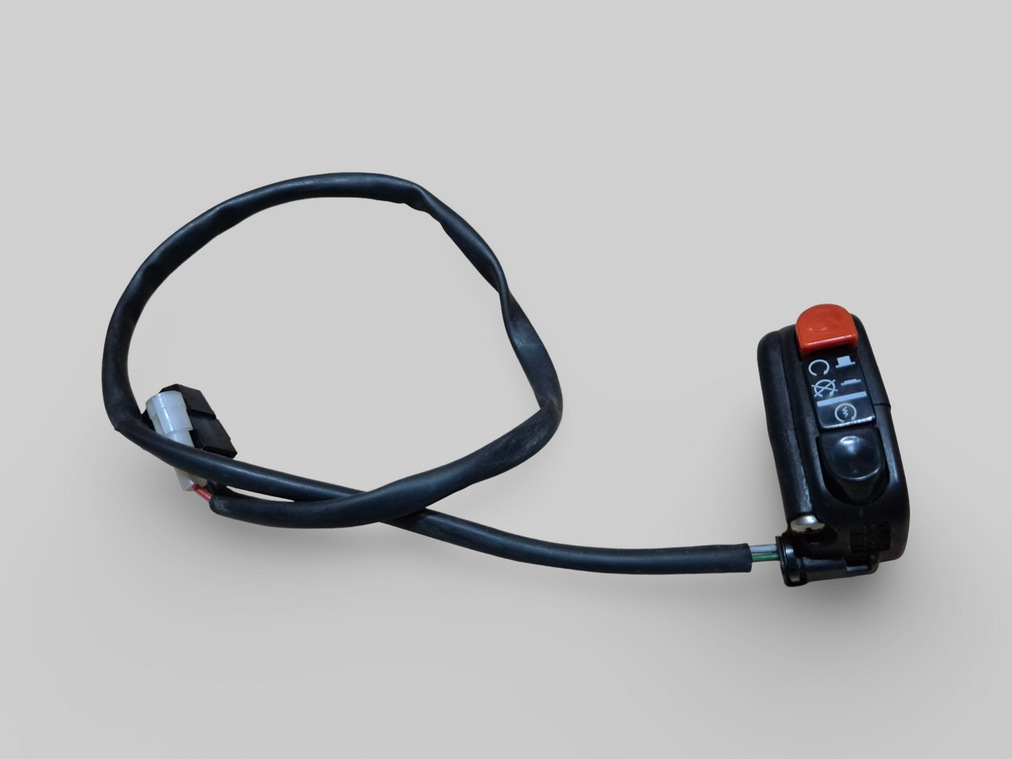 RECHTS STUURKILLSWITCH AP8118580 Aprilia RSV Mille 01-03 / Tuono 02-05 